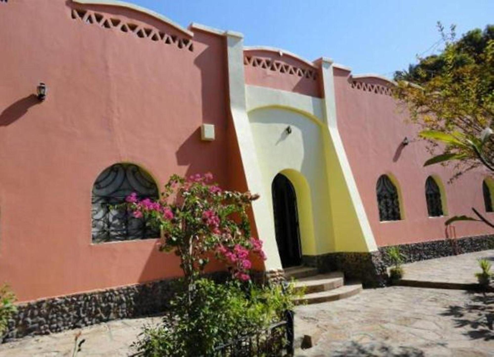 Hotel Nubian Holiday House Assouan Extérieur photo